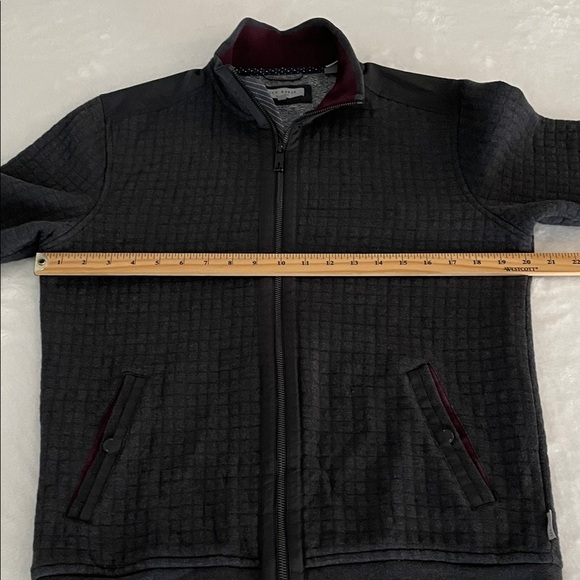 Ted Baker Charcoal Quilted Jacket with Burgundy Collar. Size 3 (Small) - Picture 10 of 14